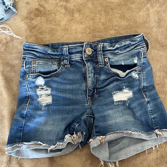 Jeans and jean shorts ! - Picture 3 of 7